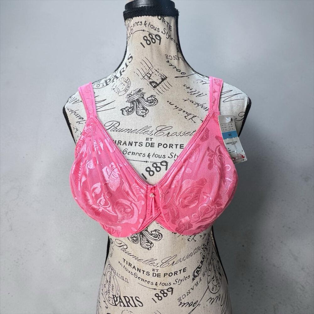 the Wacoal Awareness Full Figure Seamless Underwire Bra (Style 85567) 36C NWT